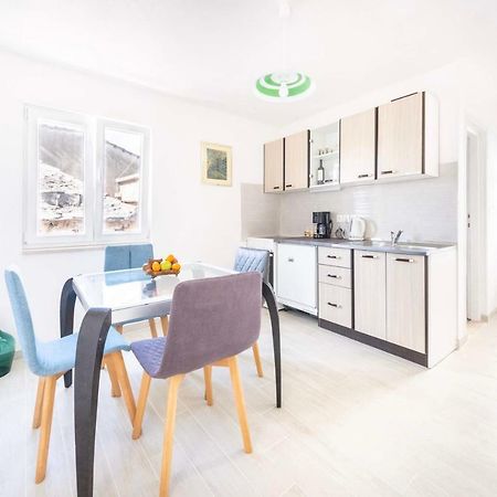 Apartmani Ada 1 Povlja  Eksteriør billede